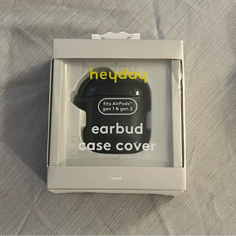 Heyday Black Earbud Case Cover